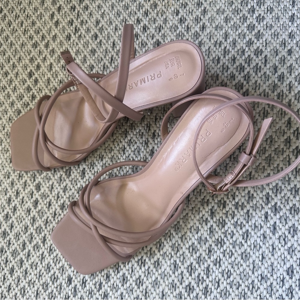 Primark Nude Tan Heeled Sandals with Strappy Design